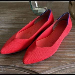 Rothy’s pointed flat